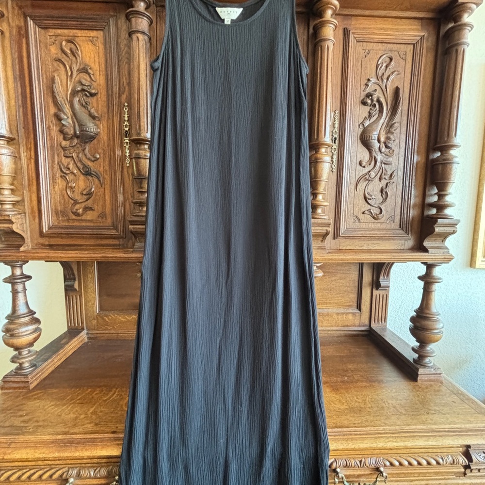 NWT - LONG  BLACK MAXI DRESS